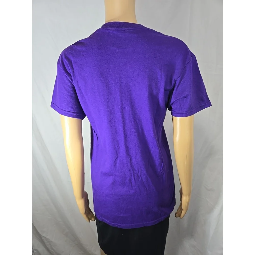 DOM Graphic Tee Size S Cotton Yin Yang Tie Dye Purple Festival Shirt - Picture 7 of 7